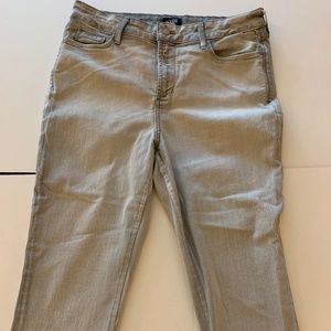 NYDJ Dayla Wide Cuff Capri 14 Faded blue-gray